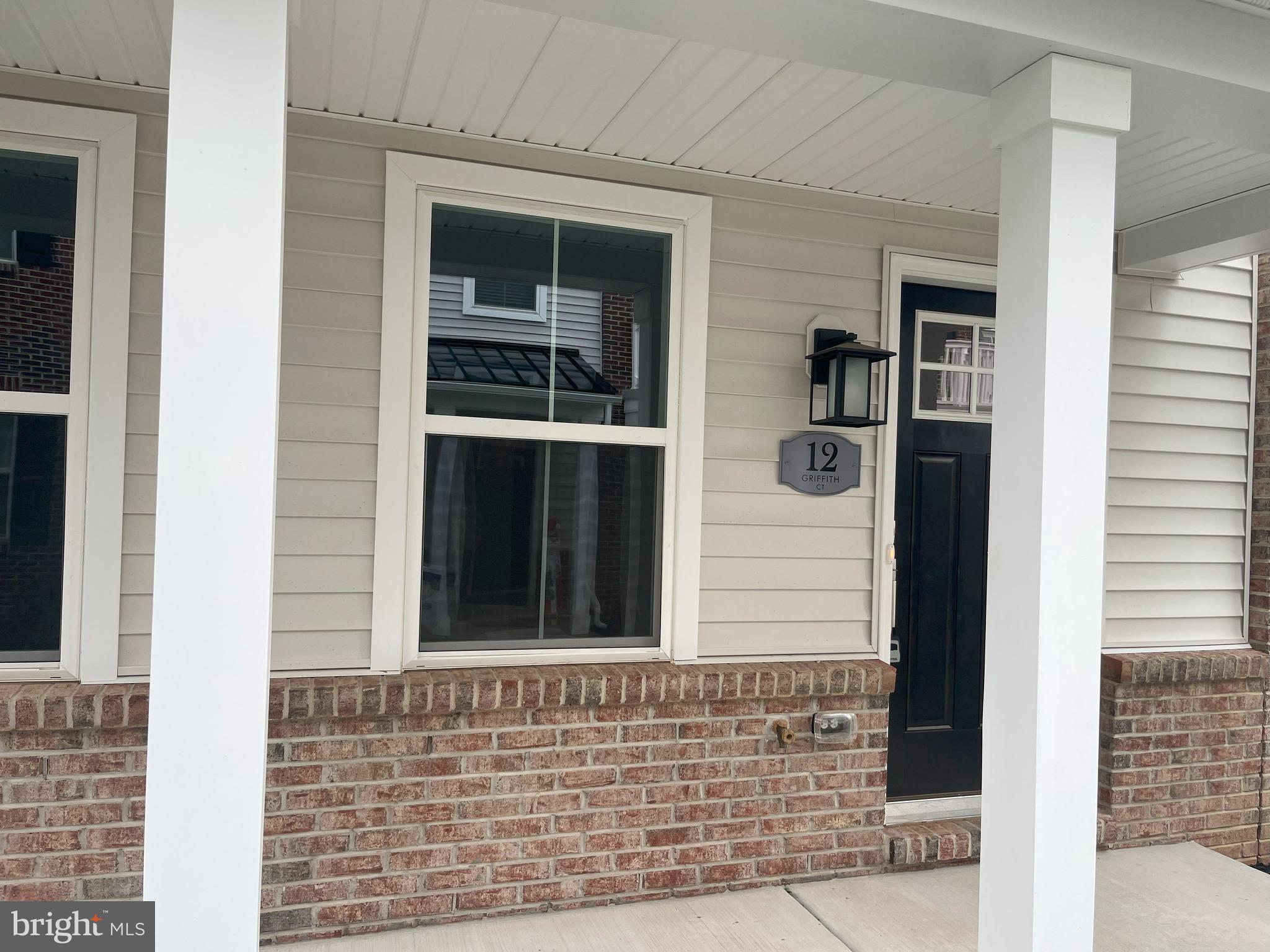 RIVER POINTE - Residential Lease