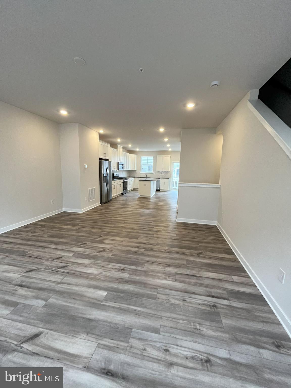 RIVER POINTE - Residential Lease