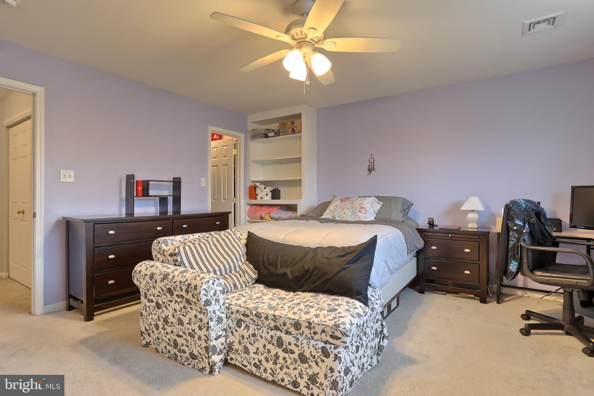 VILLAS AT HERSHEY MEADOWS - Residential