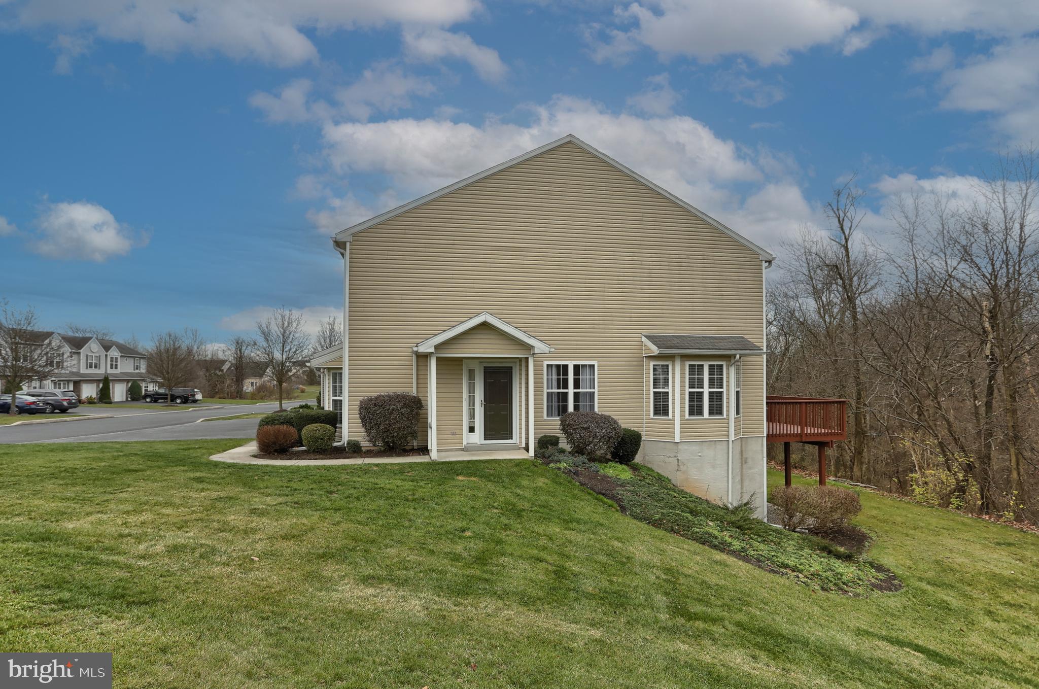 VILLAS AT HERSHEY MEADOWS - Residential