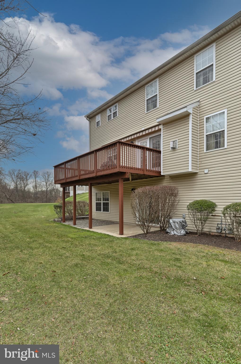VILLAS AT HERSHEY MEADOWS - Residential