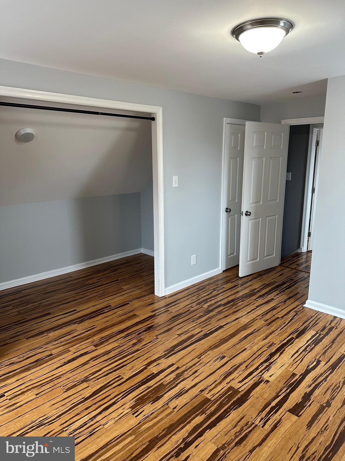 LLANWELYN GARDENS - Residential