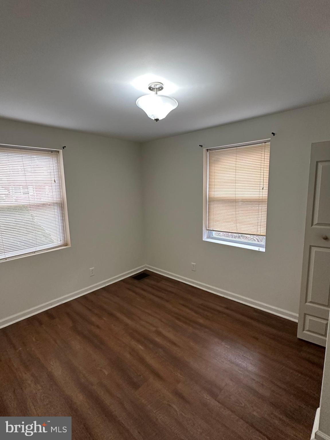 LLANWELYN GARDENS - Residential