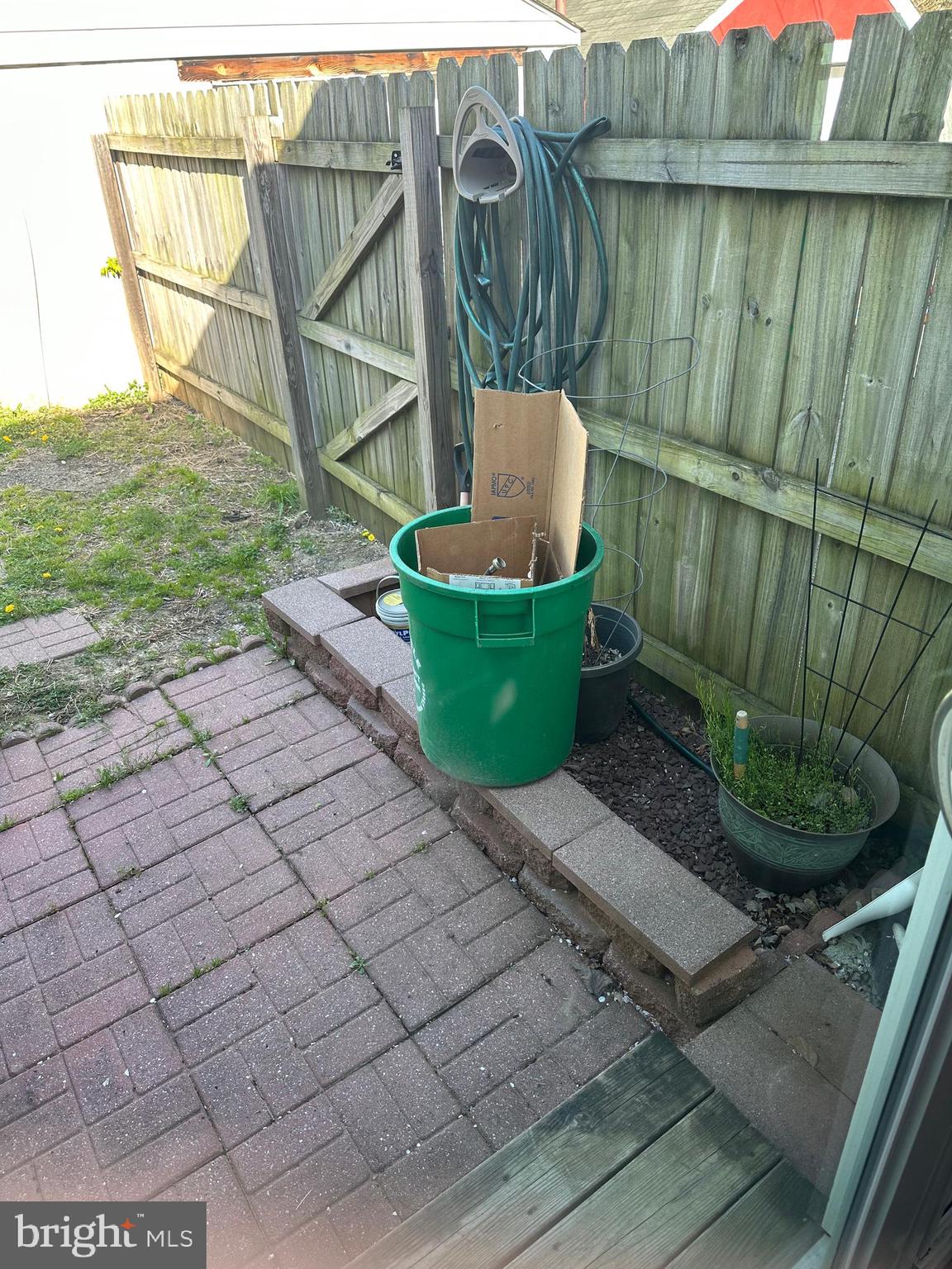 LLANWELYN GARDENS - Residential