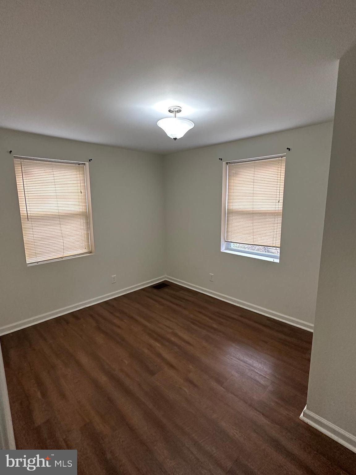 LLANWELYN GARDENS - Residential