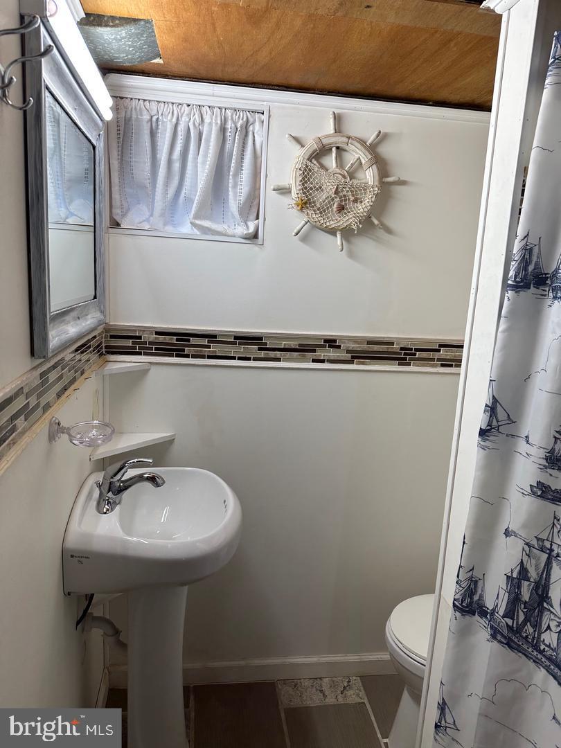 LLANWELYN GARDENS - Residential