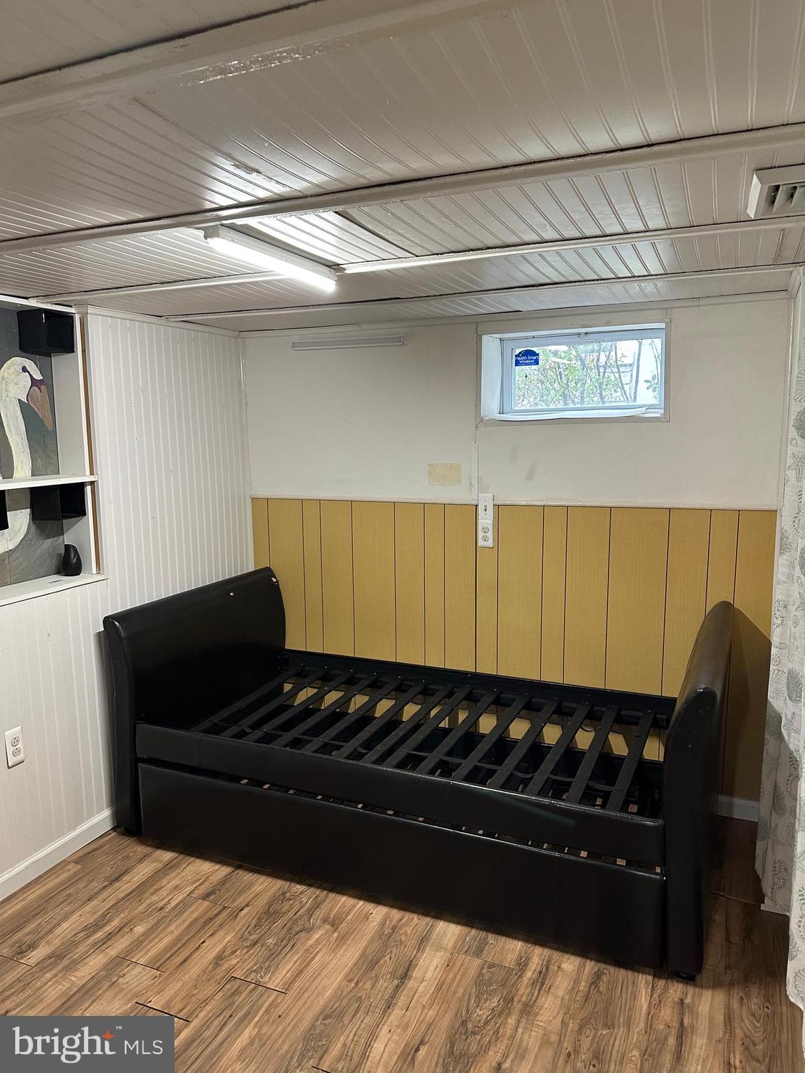 LLANWELYN GARDENS - Residential