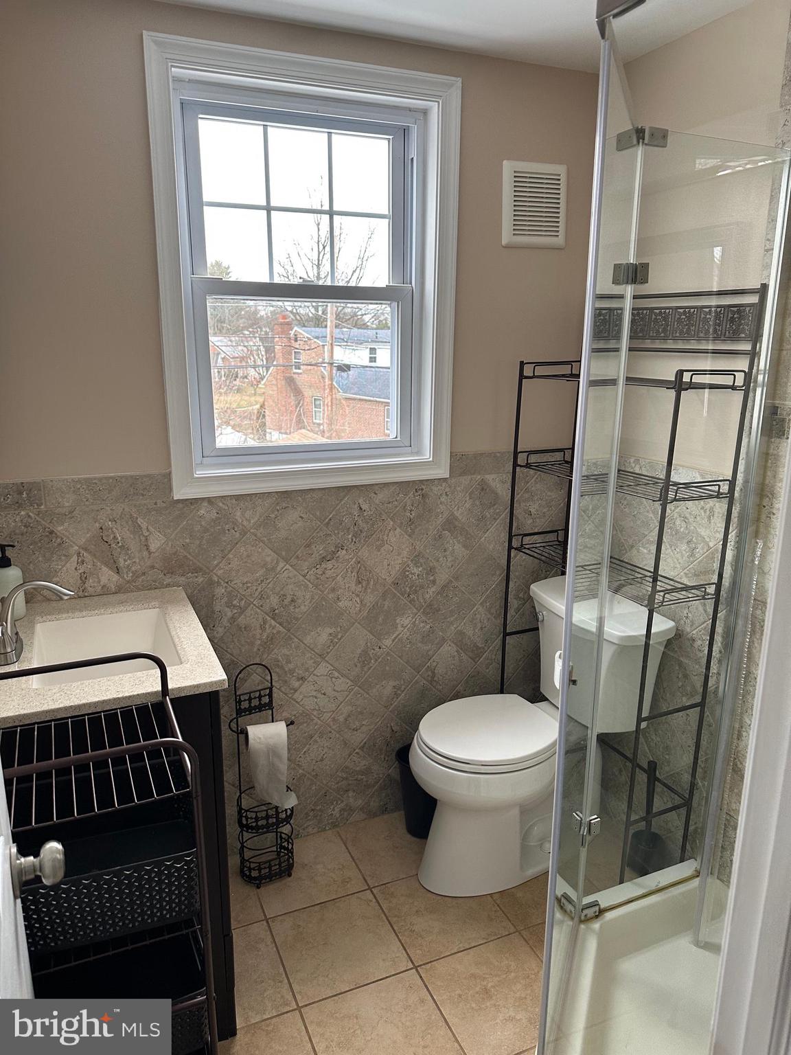 LLANWELYN GARDENS - Residential