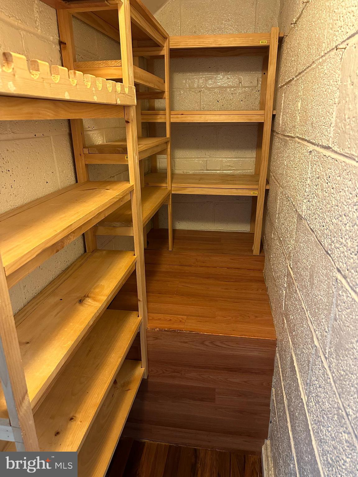 LLANWELYN GARDENS - Residential