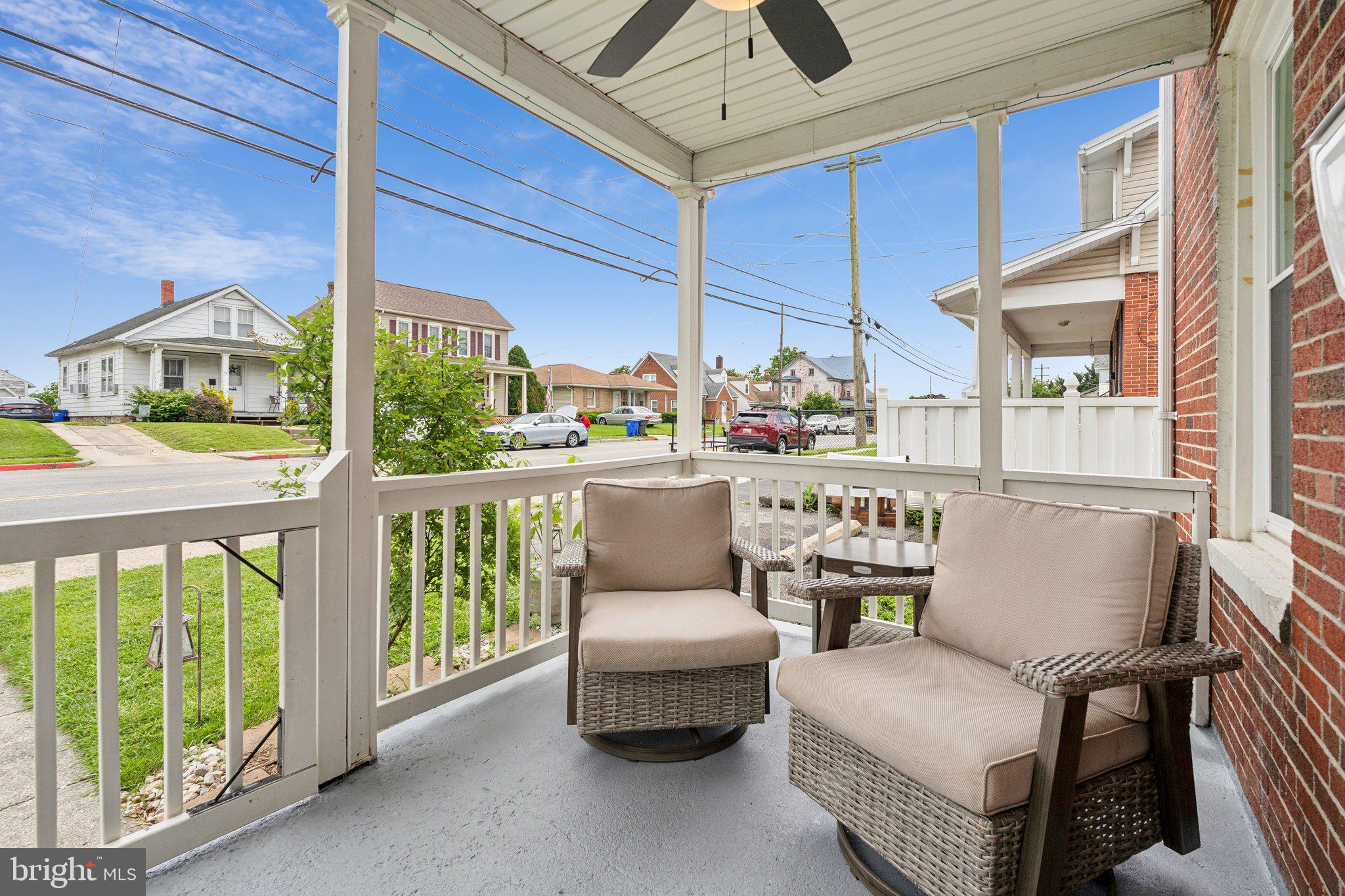 HAGERSTOWN - Residential