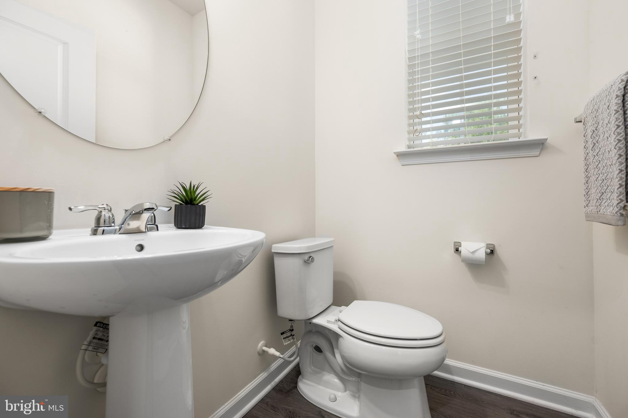 SYCAMORE CHASE - Residential