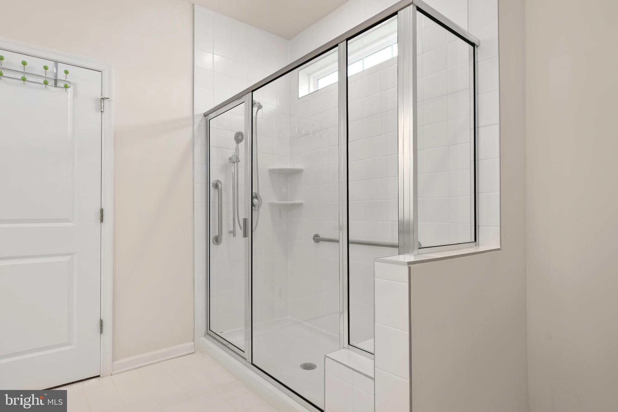 SYCAMORE CHASE - Residential