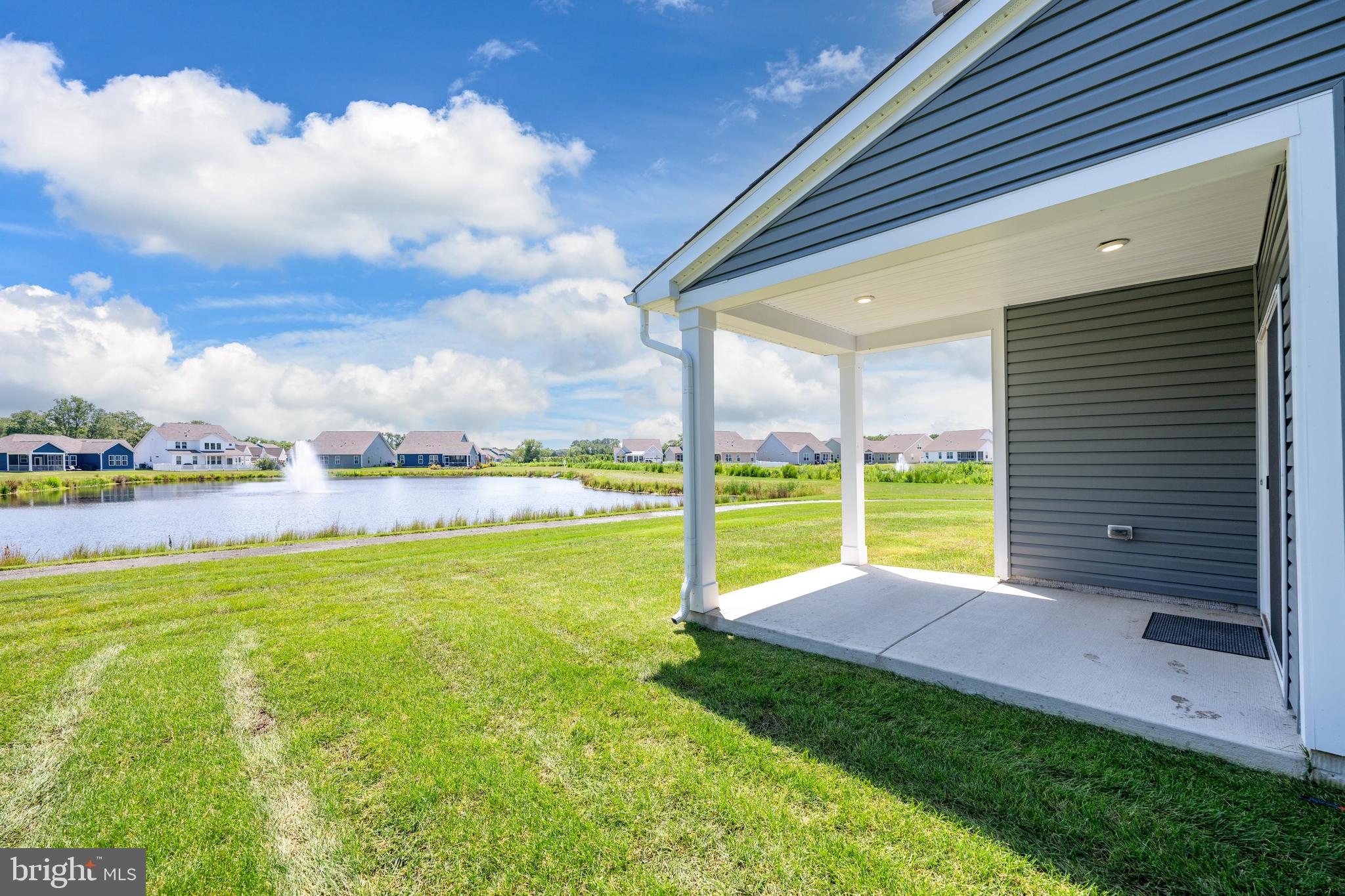 SYCAMORE CHASE - Residential