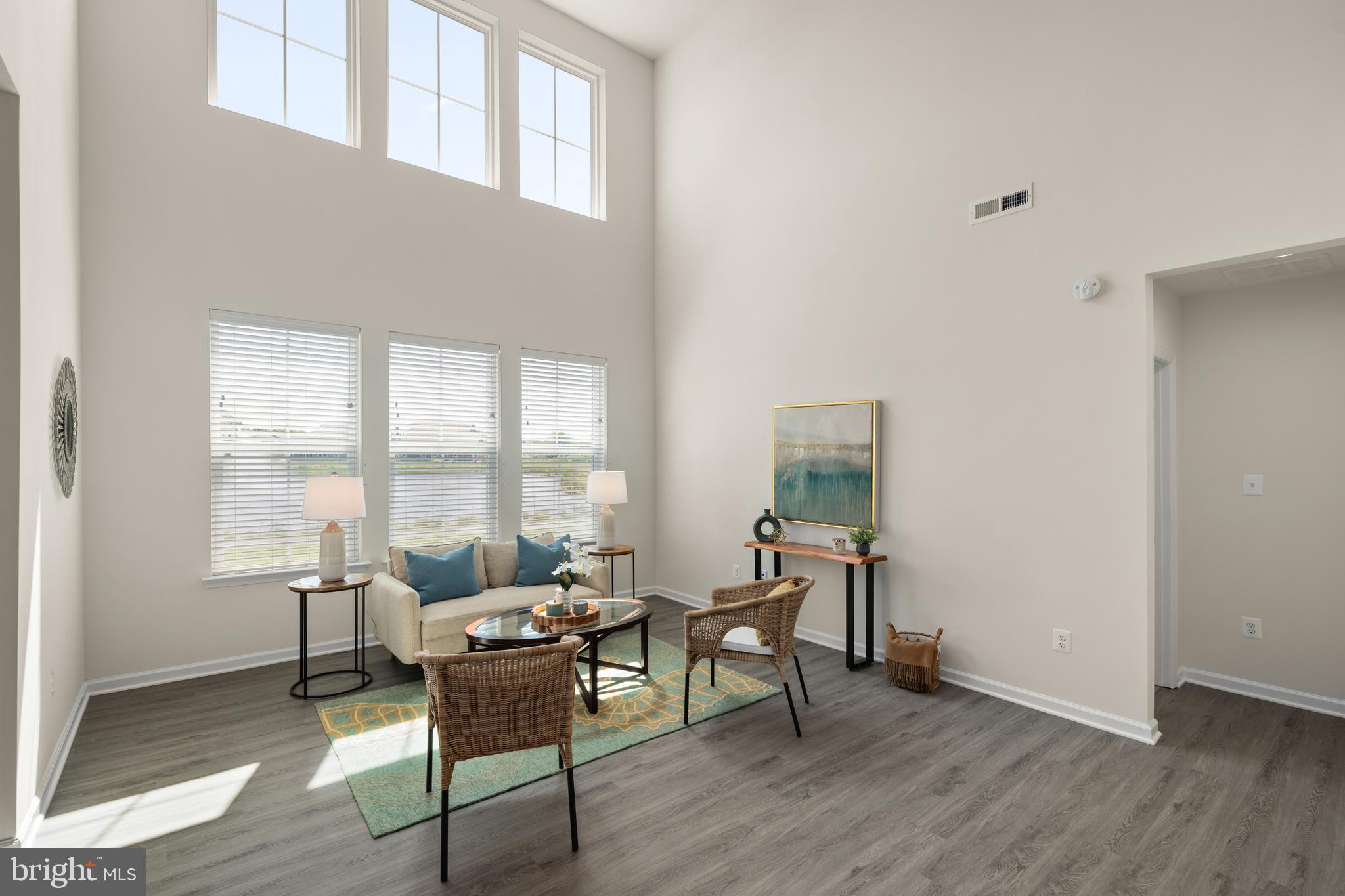 SYCAMORE CHASE - Residential