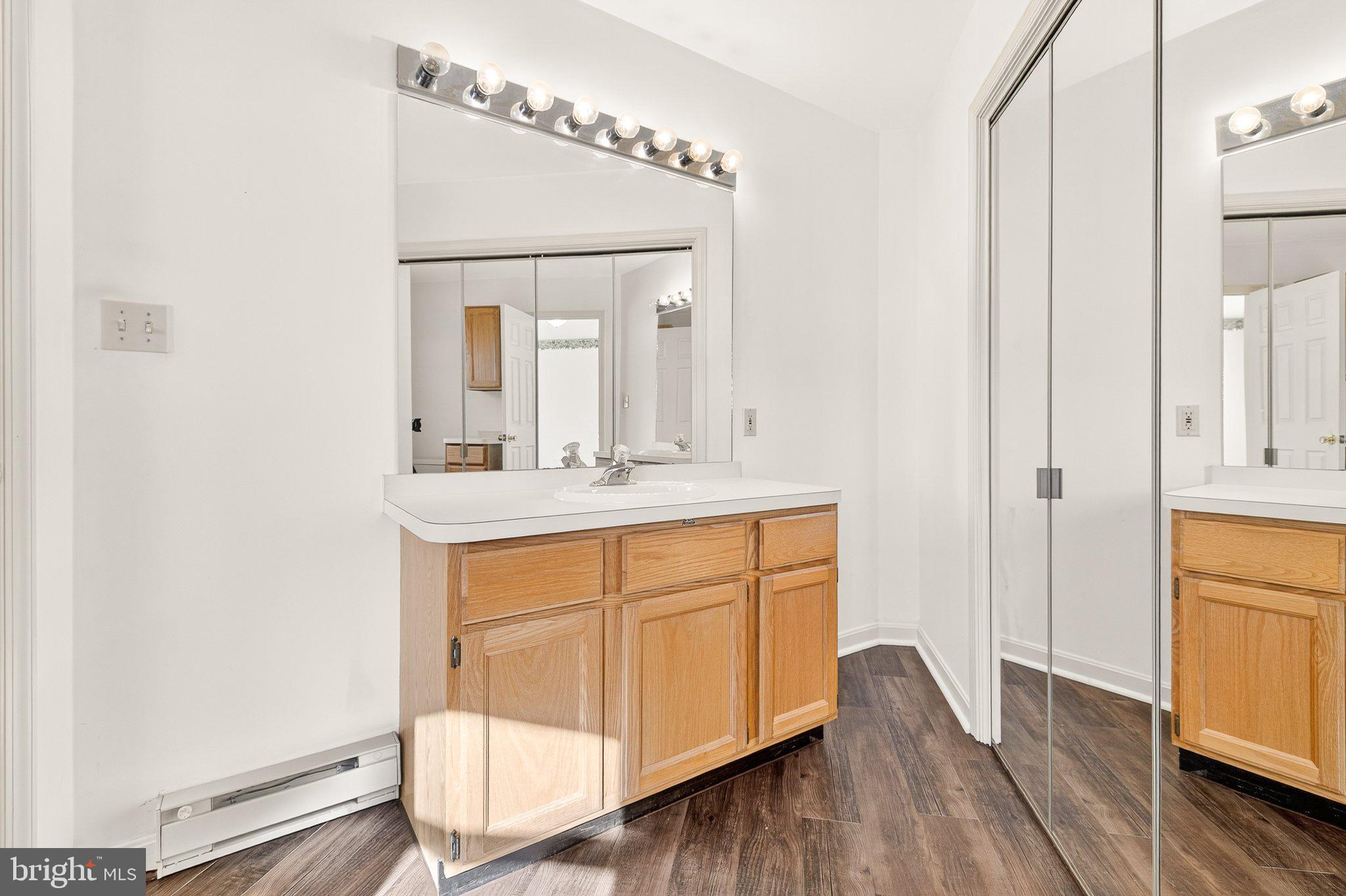 BEACON HILL - Residential