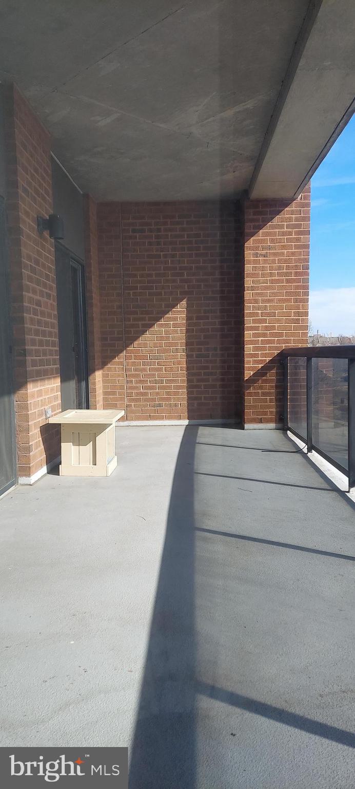 CANTON WATERFRONT - Residential Lease