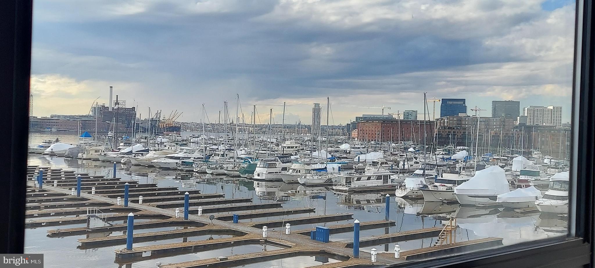 CANTON WATERFRONT - Residential Lease