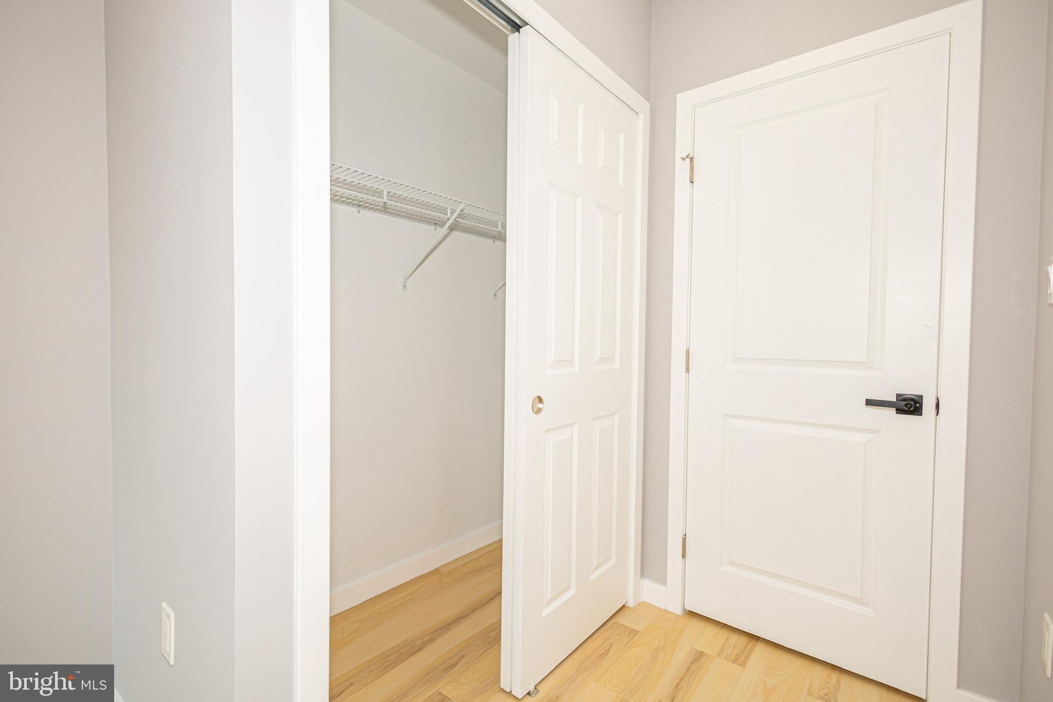 FAIRMOUNT - Residential Lease