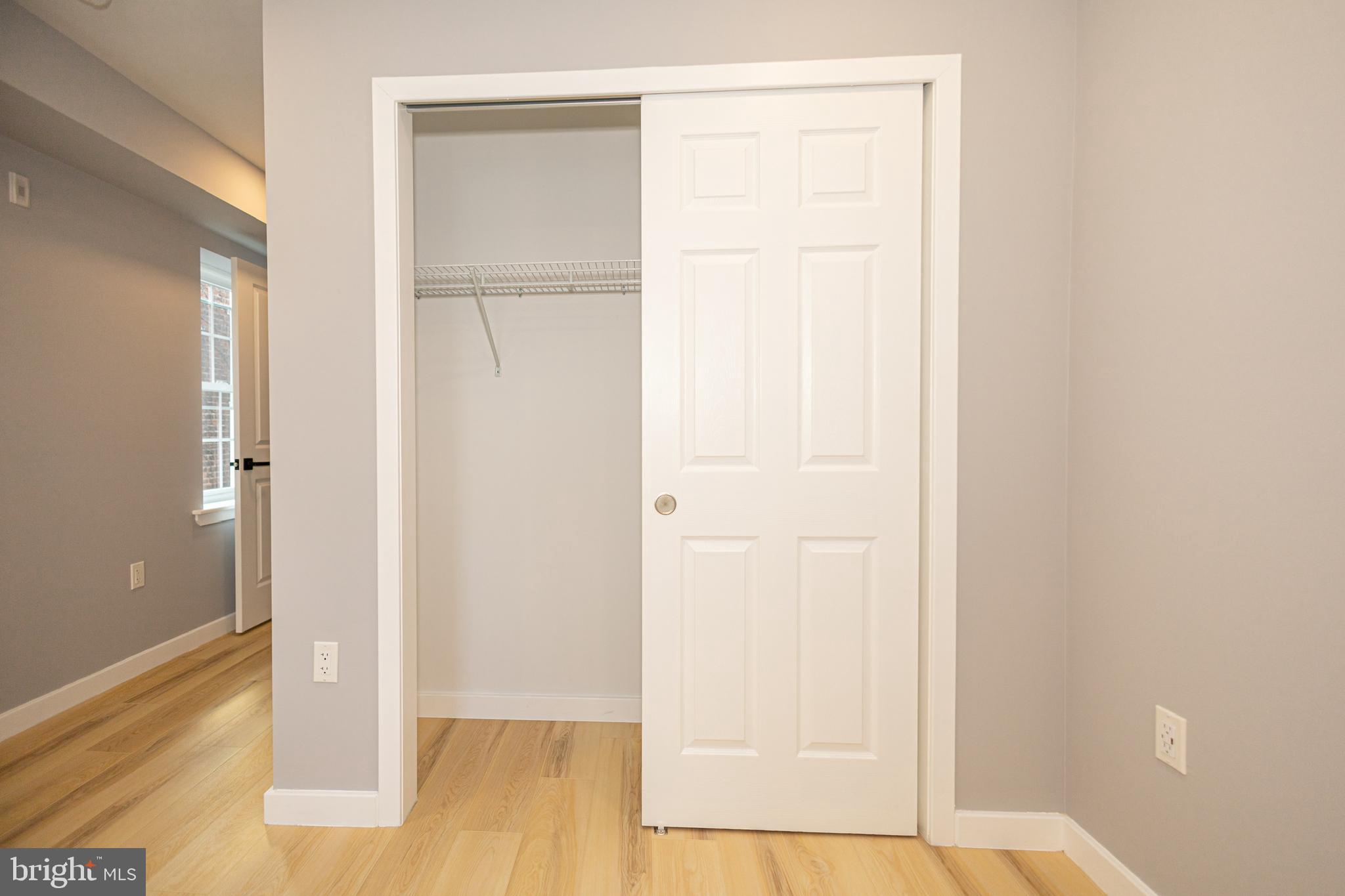 FAIRMOUNT - Residential Lease