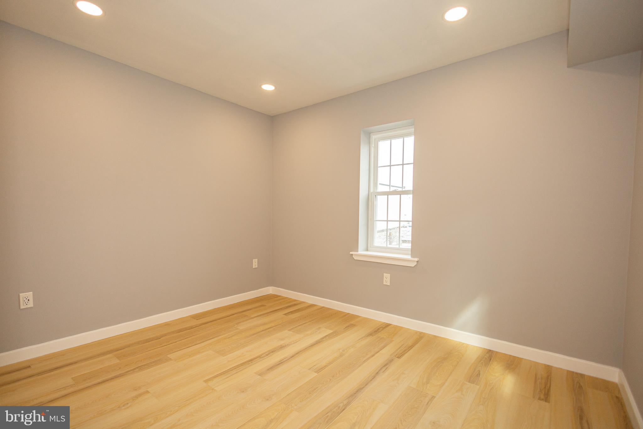 FAIRMOUNT - Residential Lease