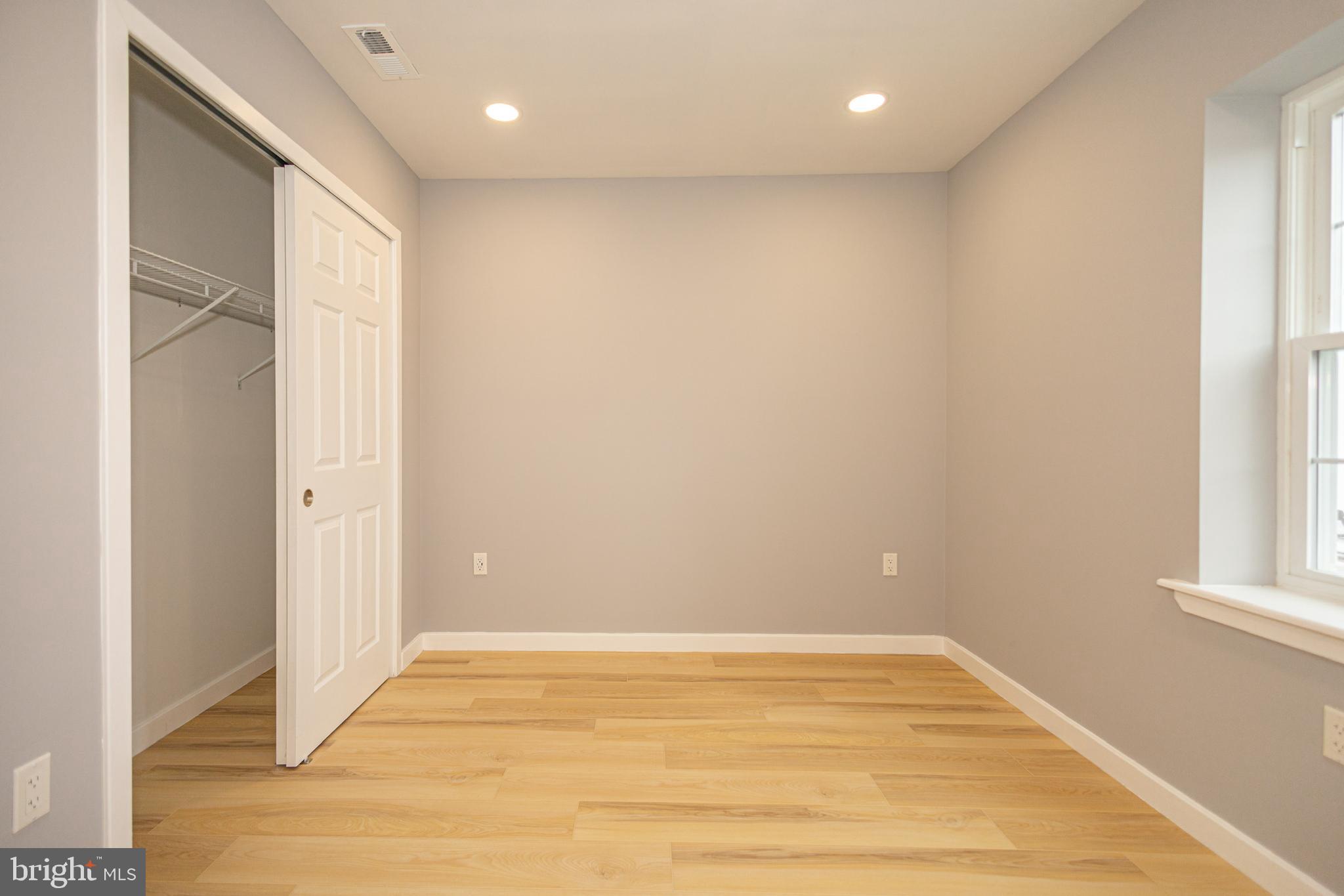 FAIRMOUNT - Residential Lease