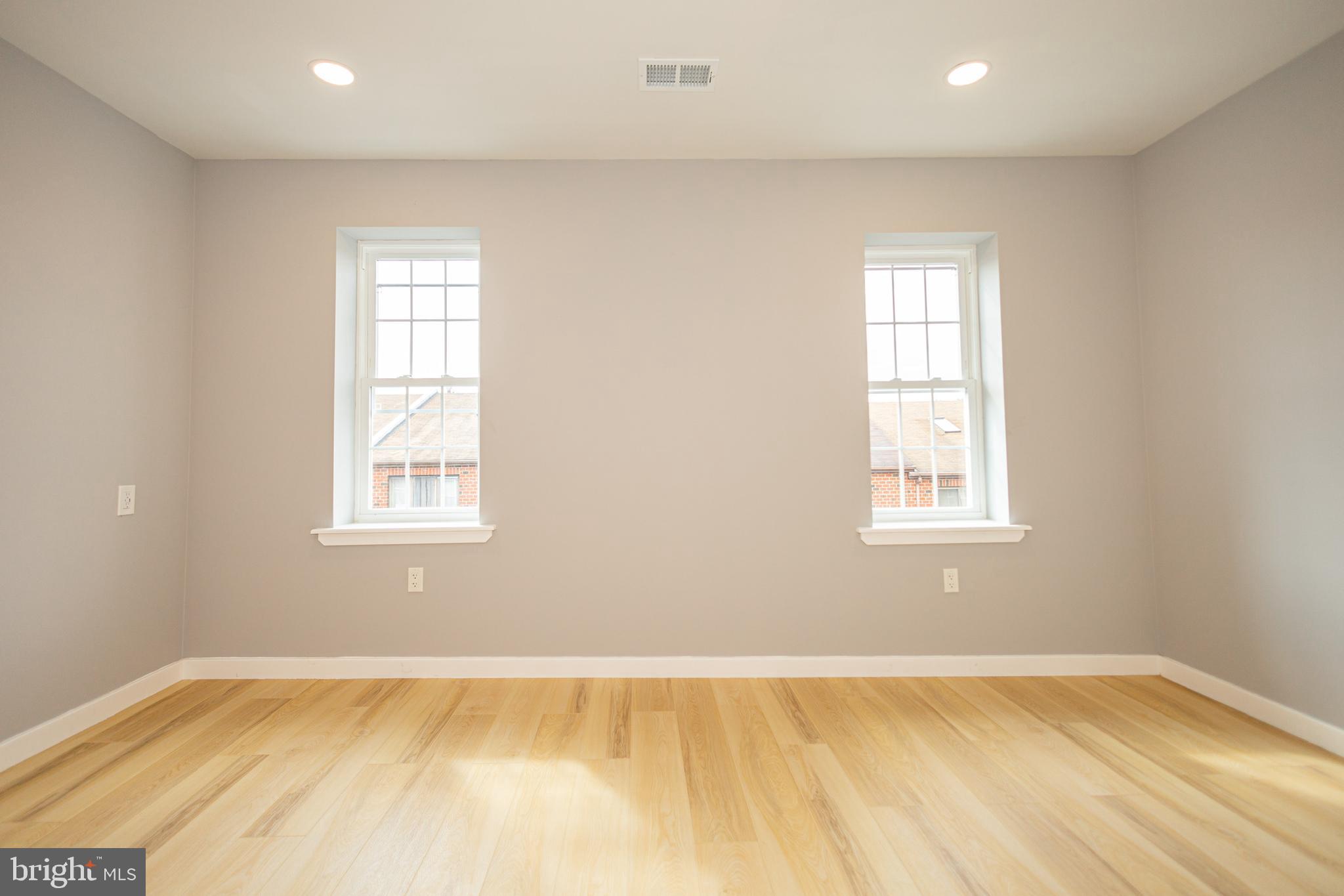 FAIRMOUNT - Residential Lease