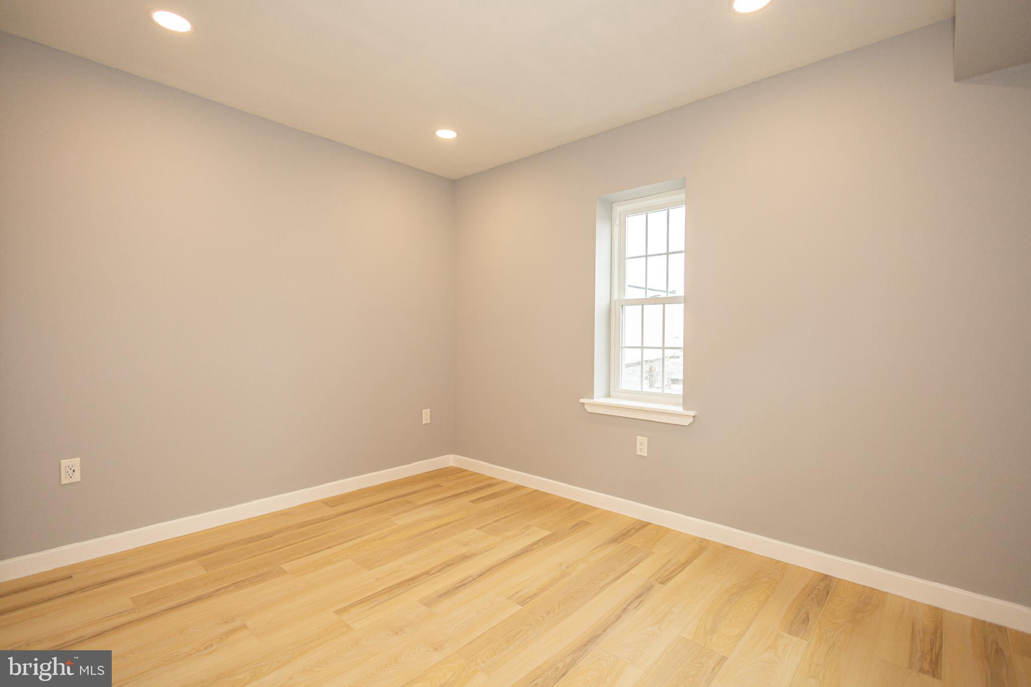 FAIRMOUNT - Residential Lease