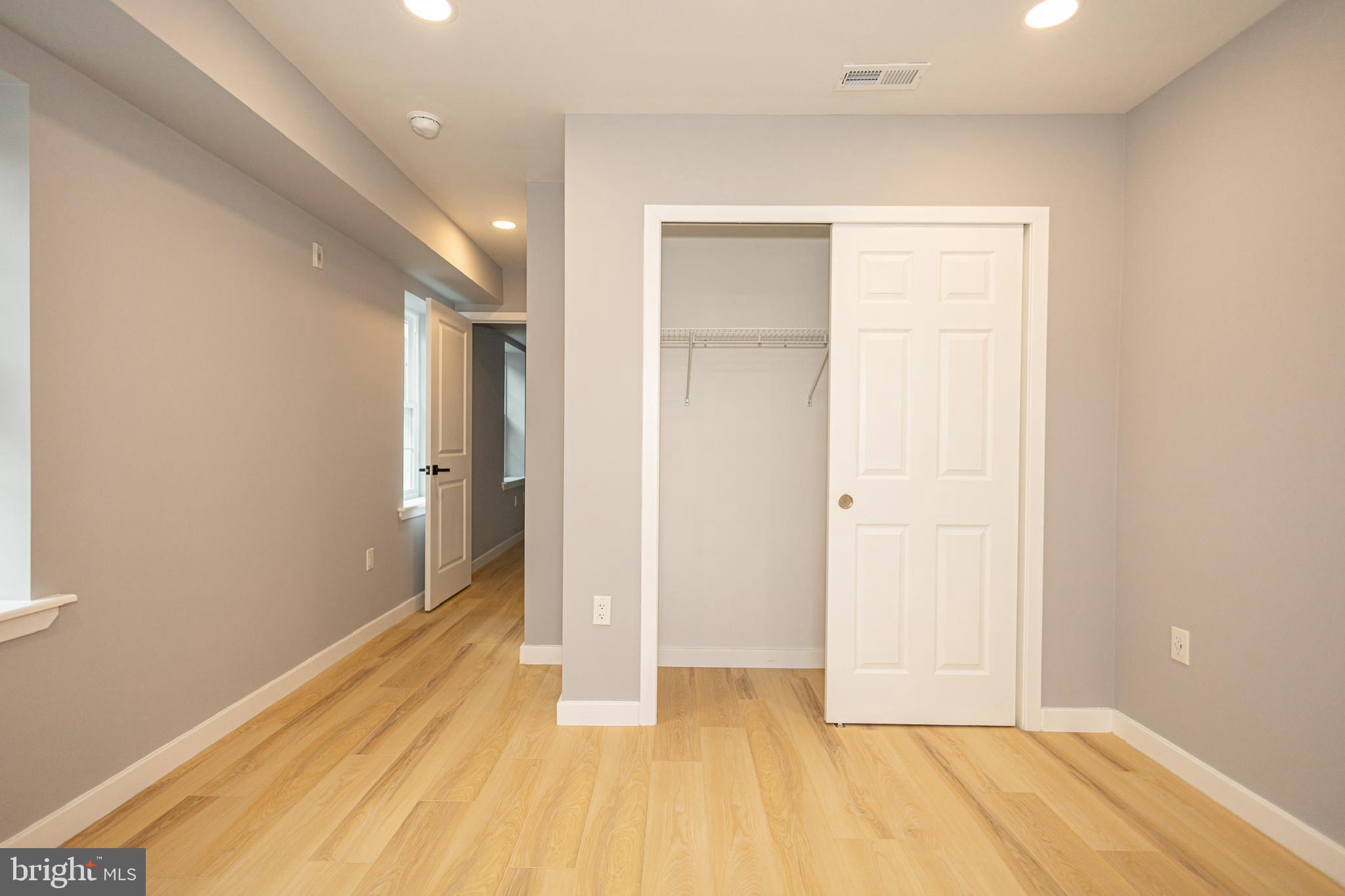 FAIRMOUNT - Residential Lease