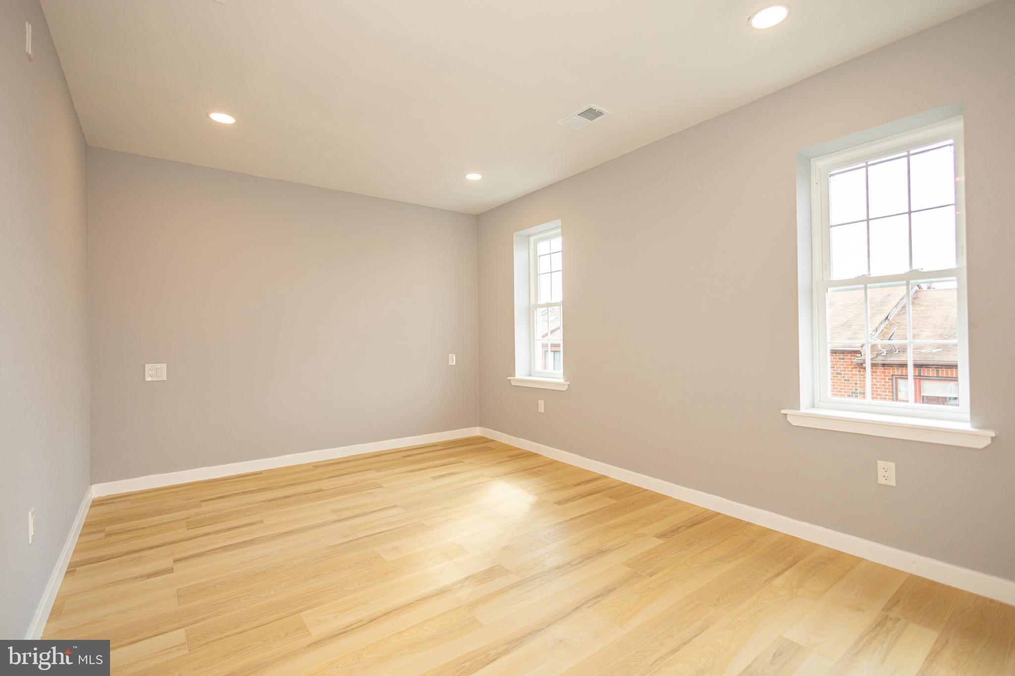 FAIRMOUNT - Residential Lease