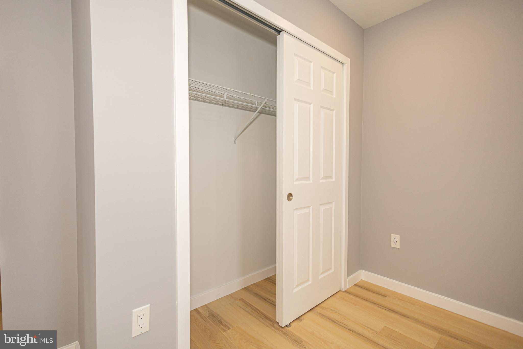 FAIRMOUNT - Residential Lease