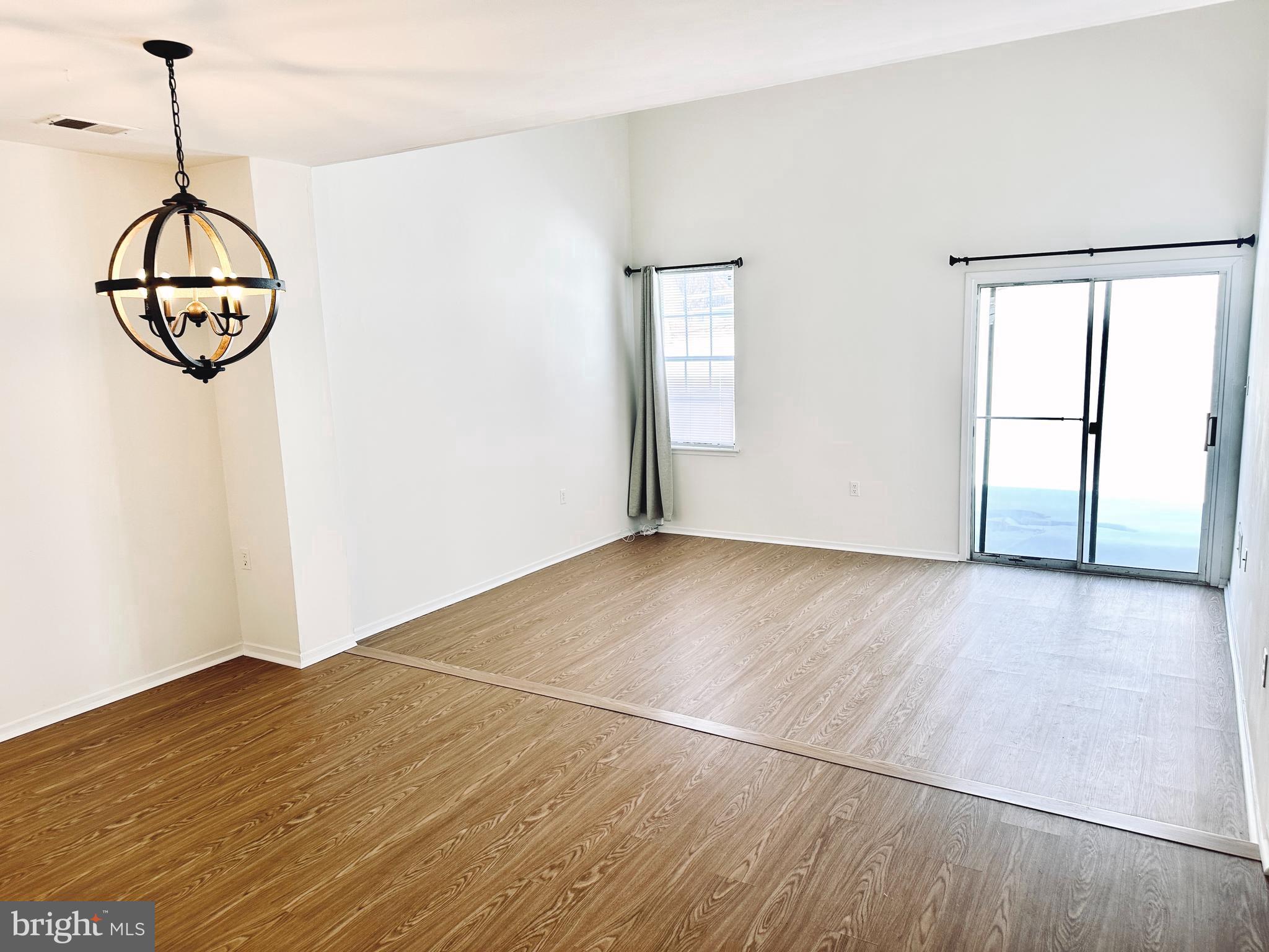 CHURCHILL - Residential Lease