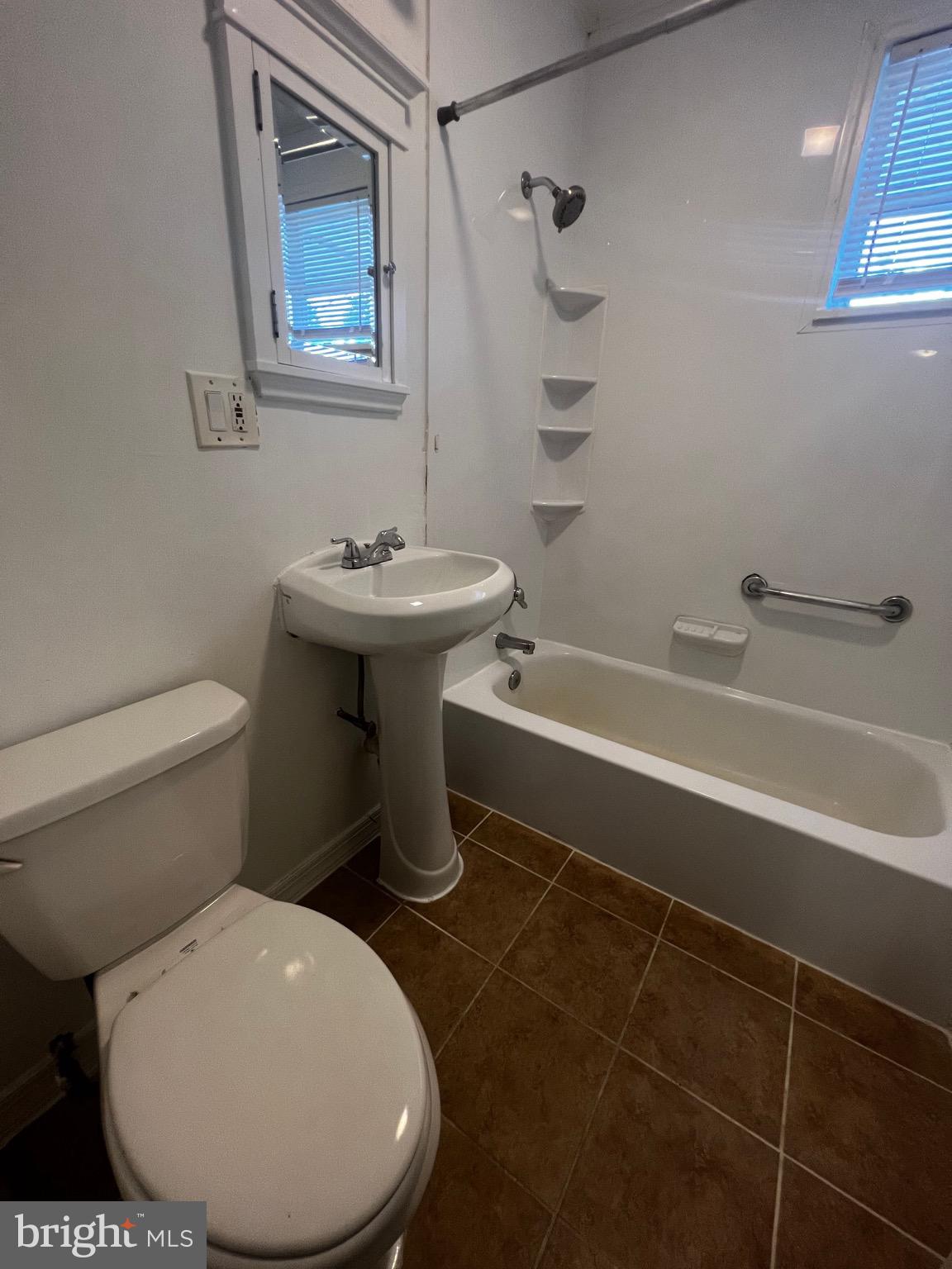 HYATTSVILLE - Residential Lease