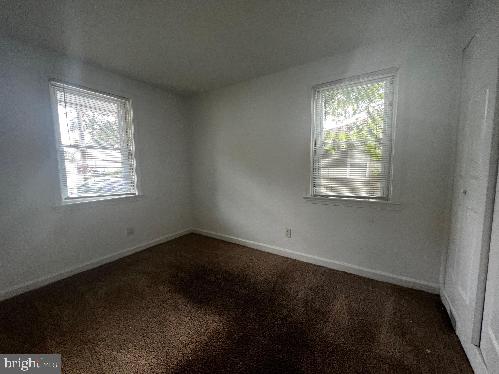 HYATTSVILLE - Residential Lease