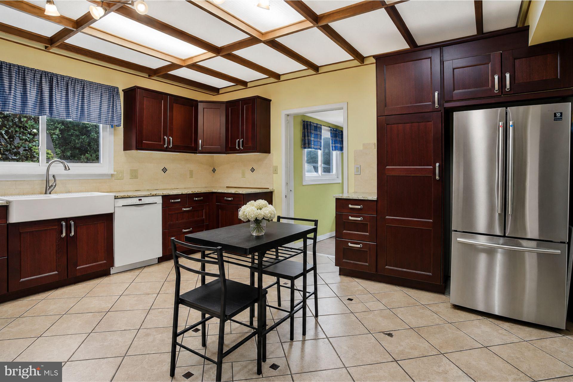 WALNUT WOODS - Residential