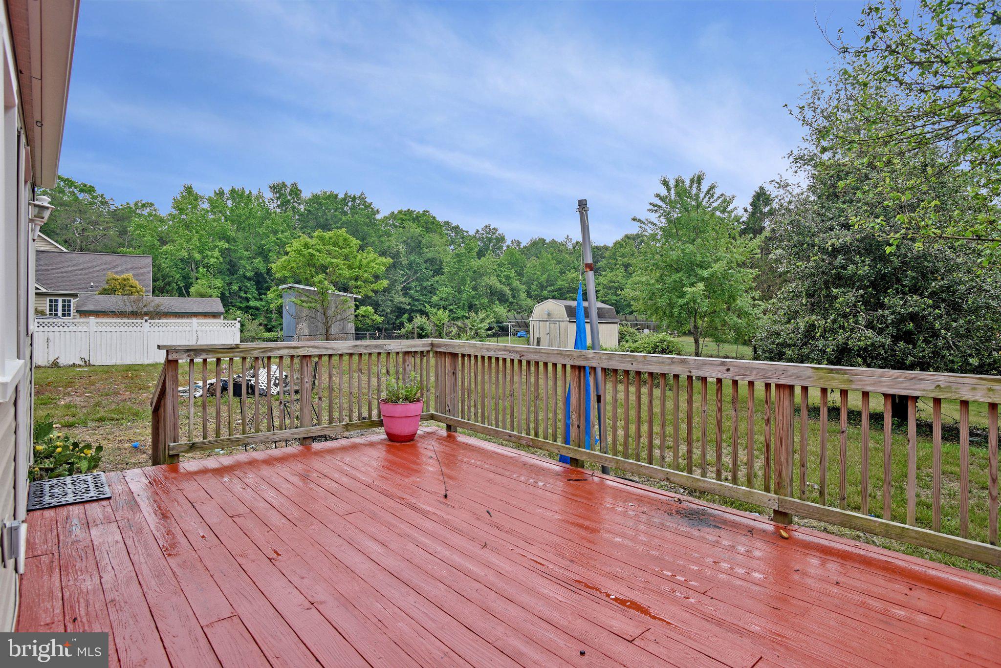 WALNUT WOODS - Residential