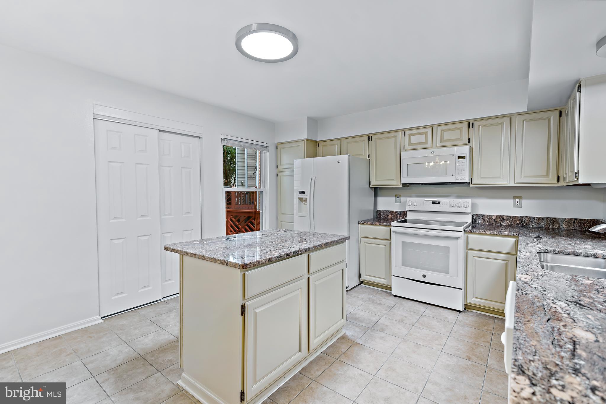 HARPERS CHOICE - Residential Lease