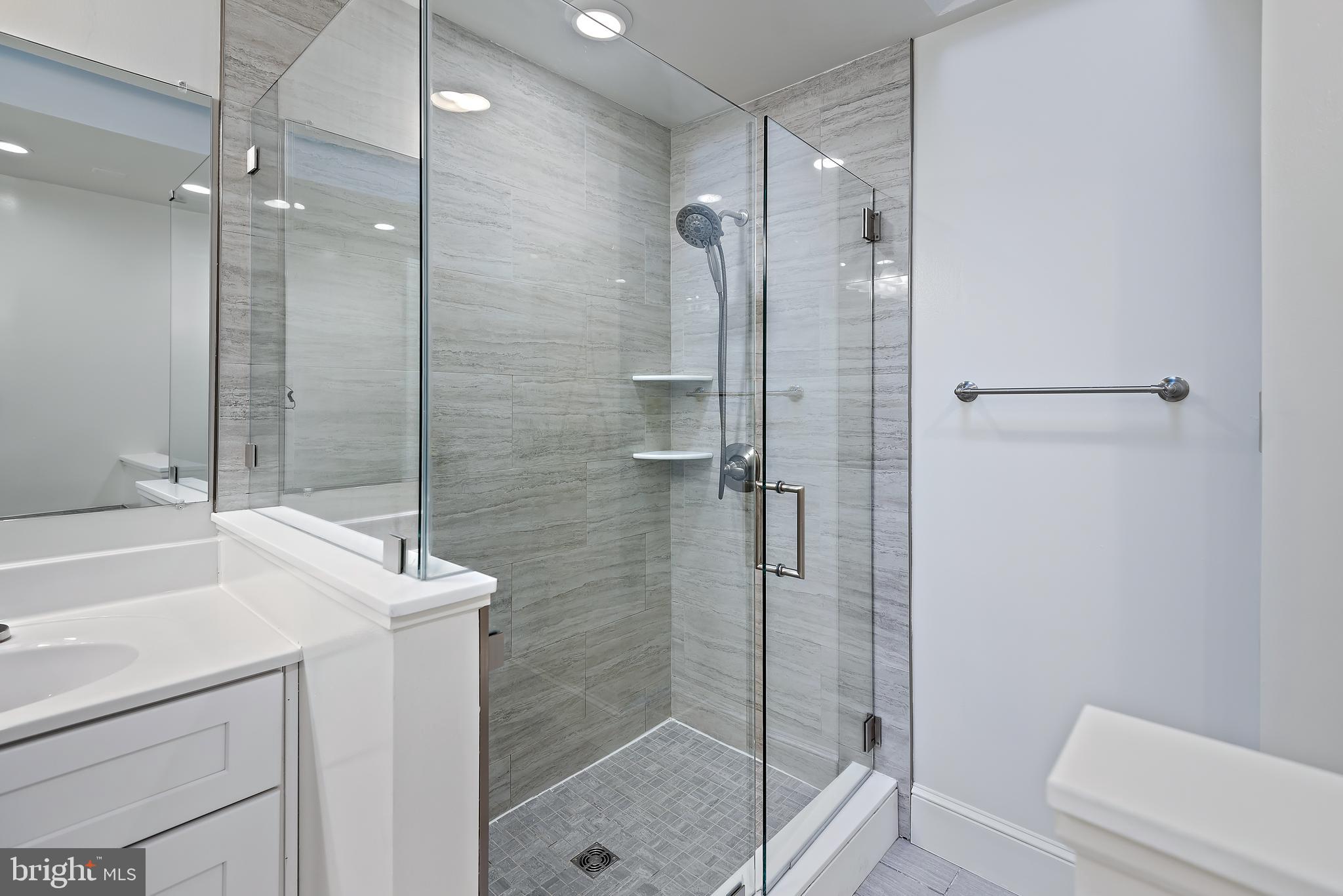 HARPERS CHOICE - Residential Lease