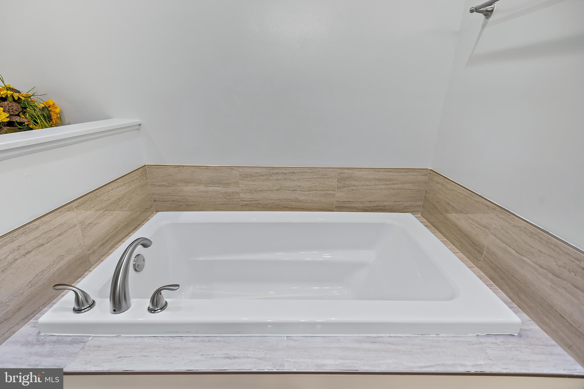 HARPERS CHOICE - Residential Lease