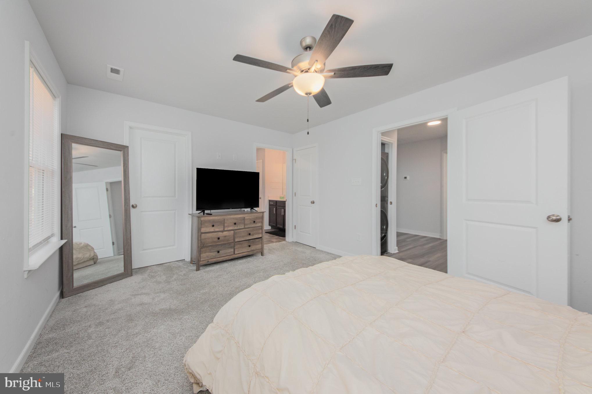 FOX RUN FOREST - Residential