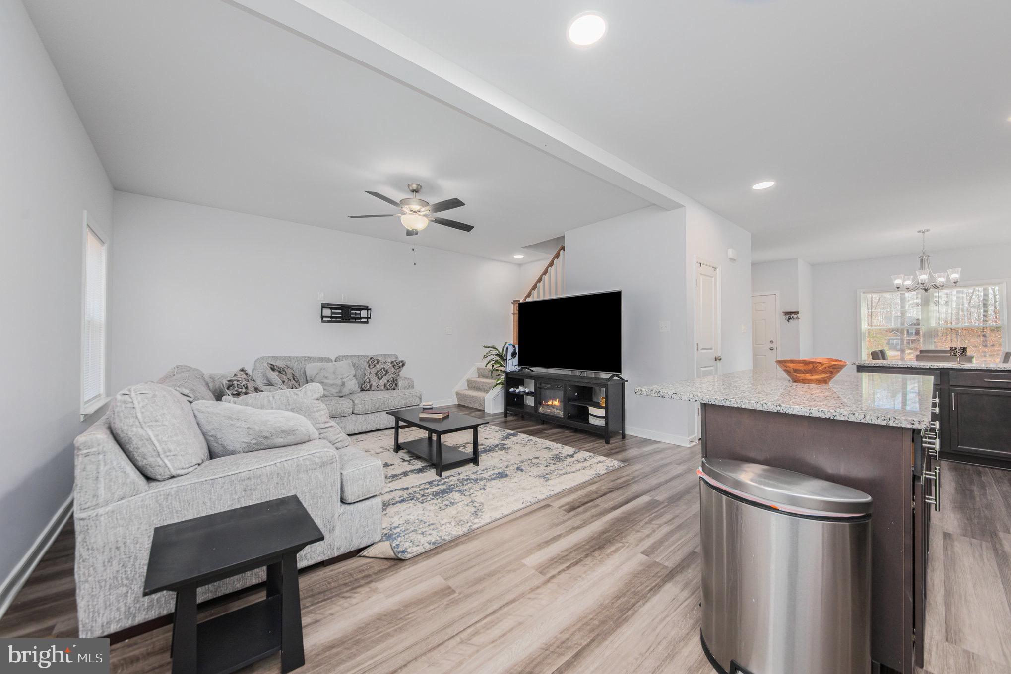 FOX RUN FOREST - Residential