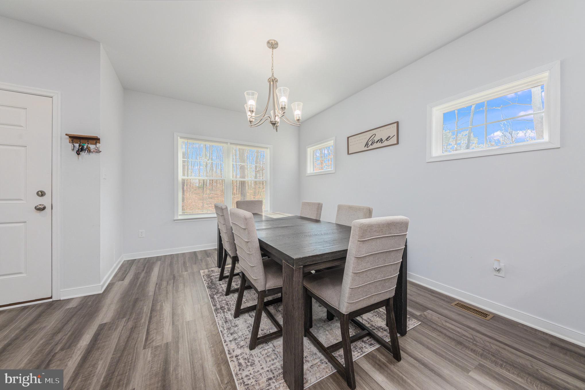 FOX RUN FOREST - Residential