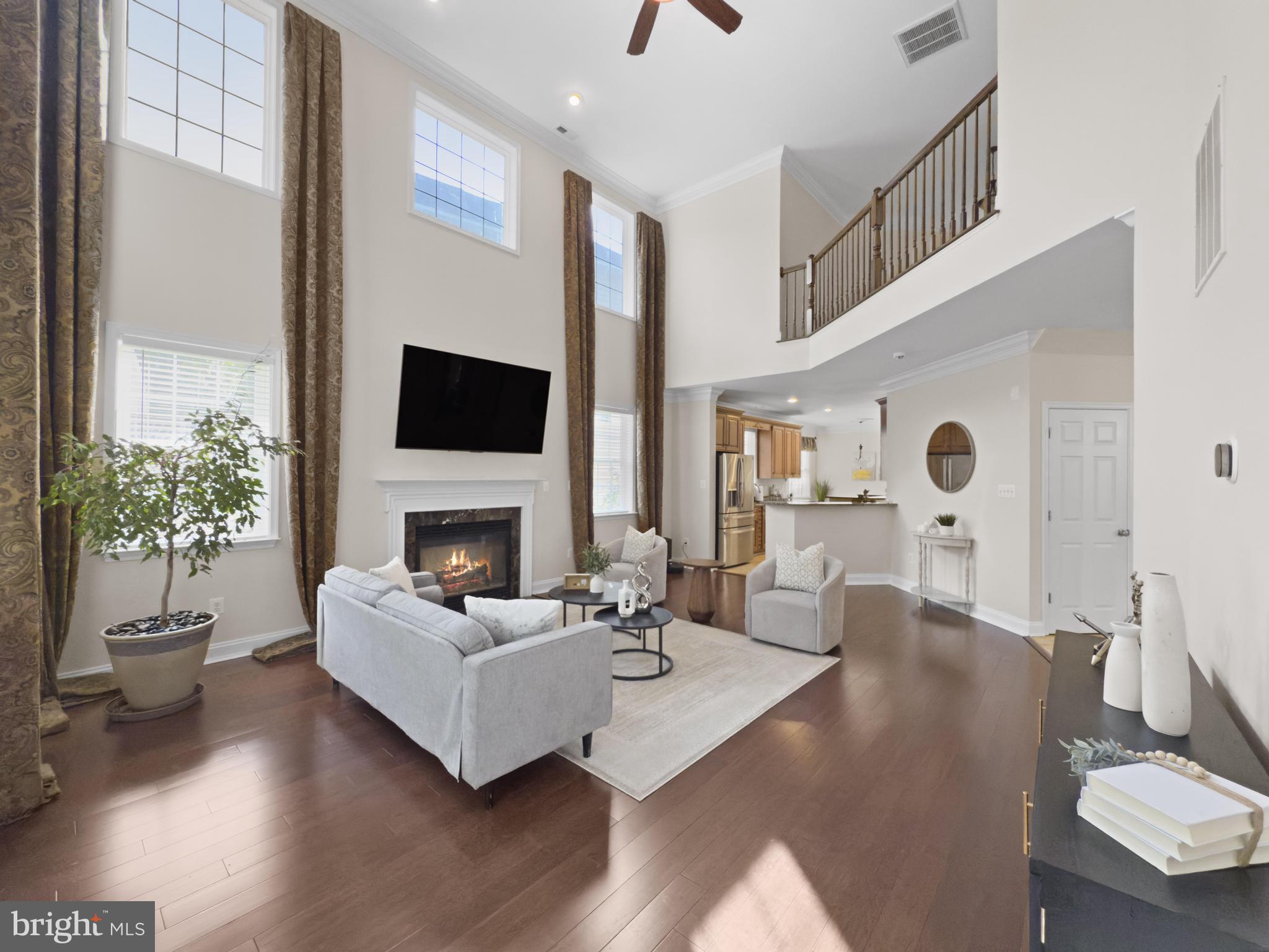 8357 TILLETT LOOP