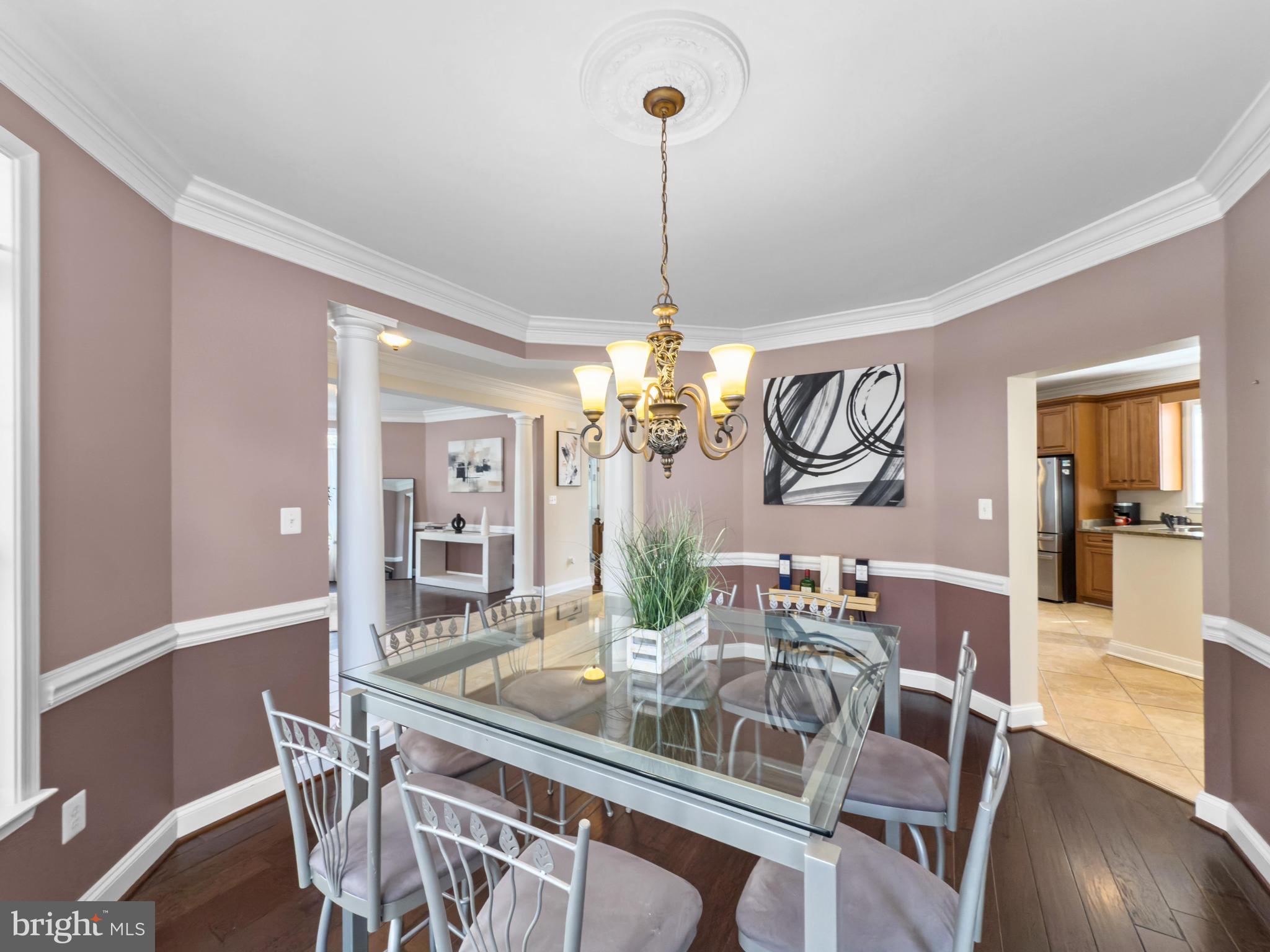 8357 TILLETT LOOP
