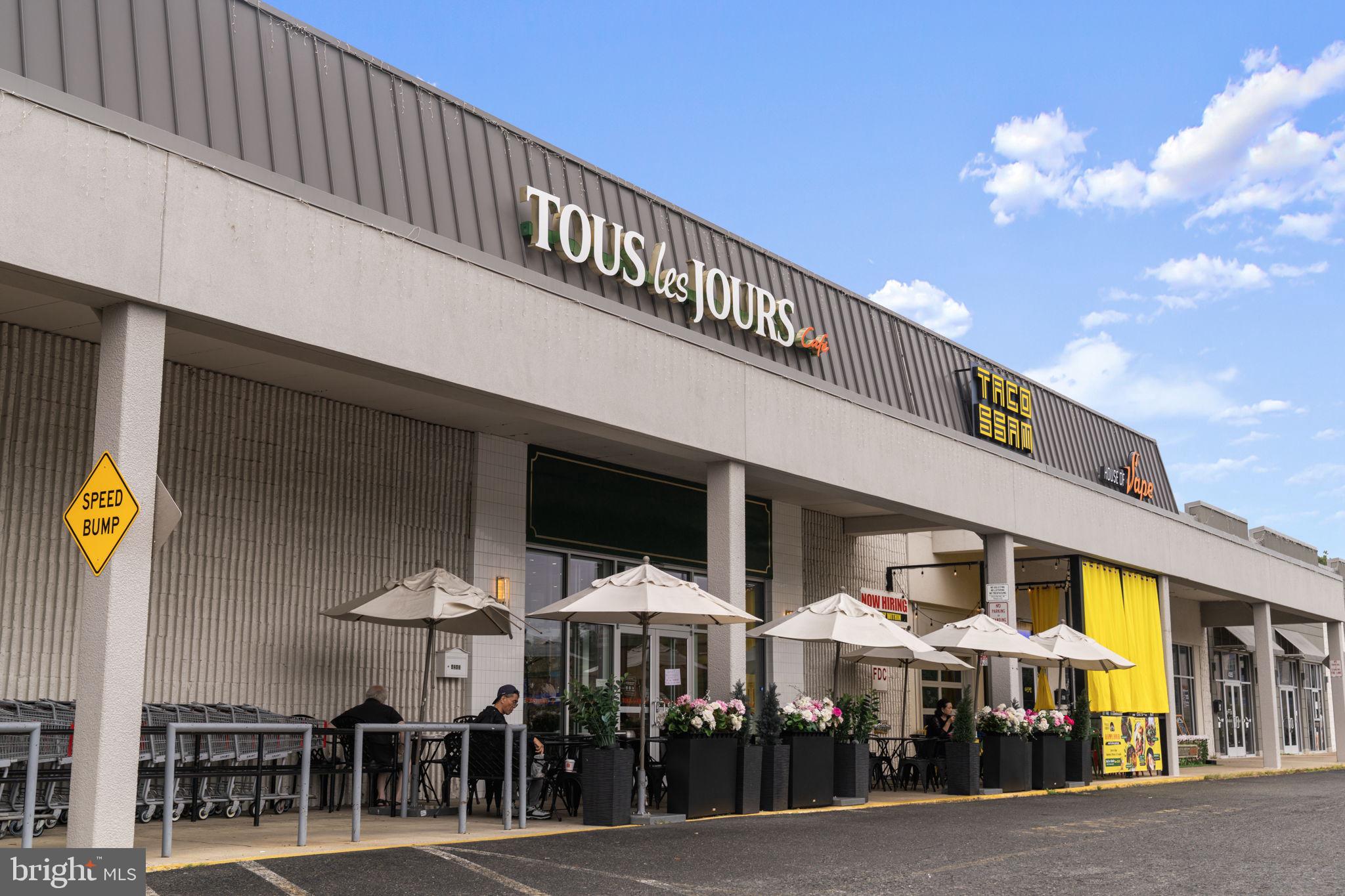 WILLOWRUN - Residential