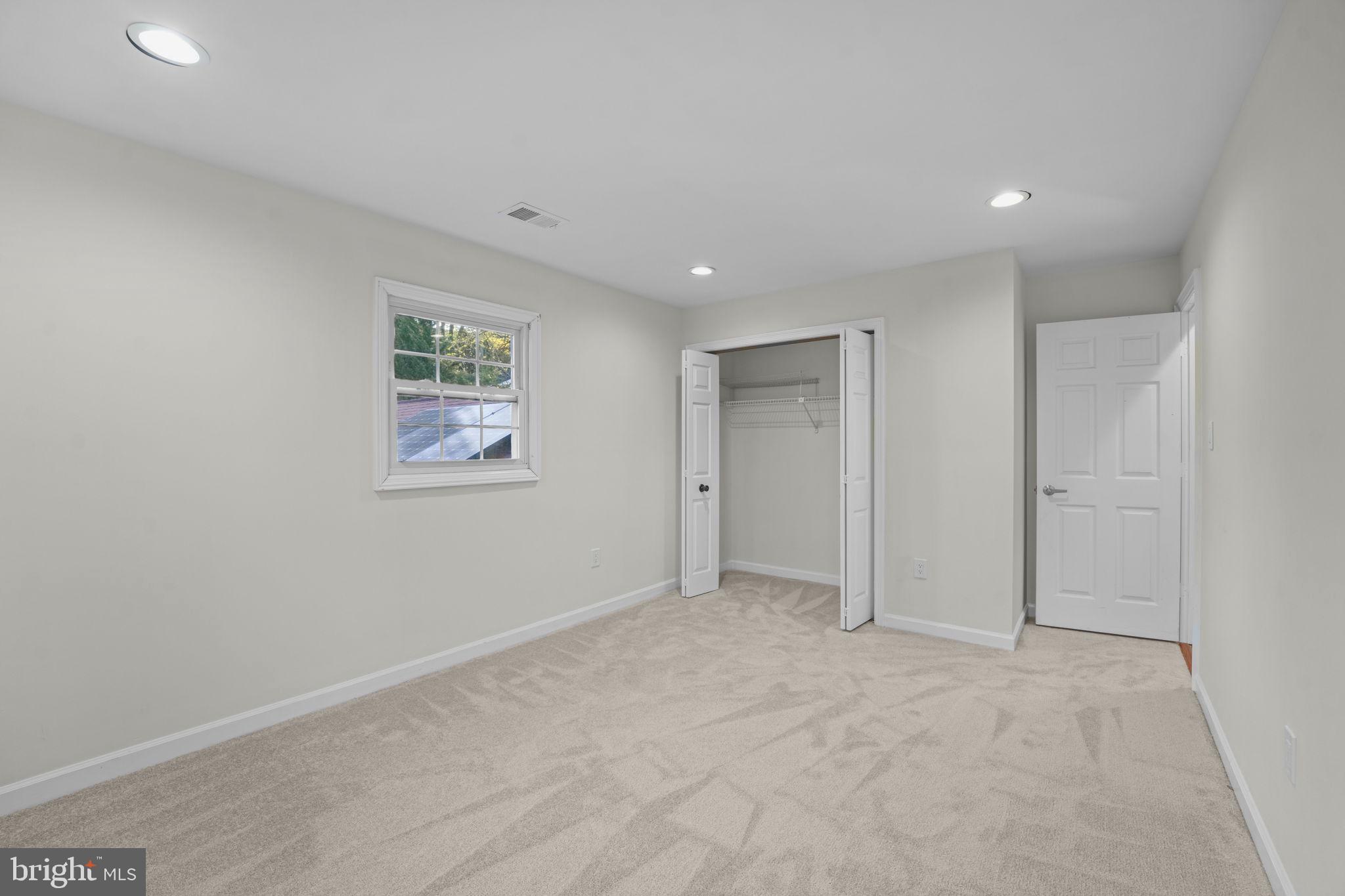 WILLOWRUN - Residential