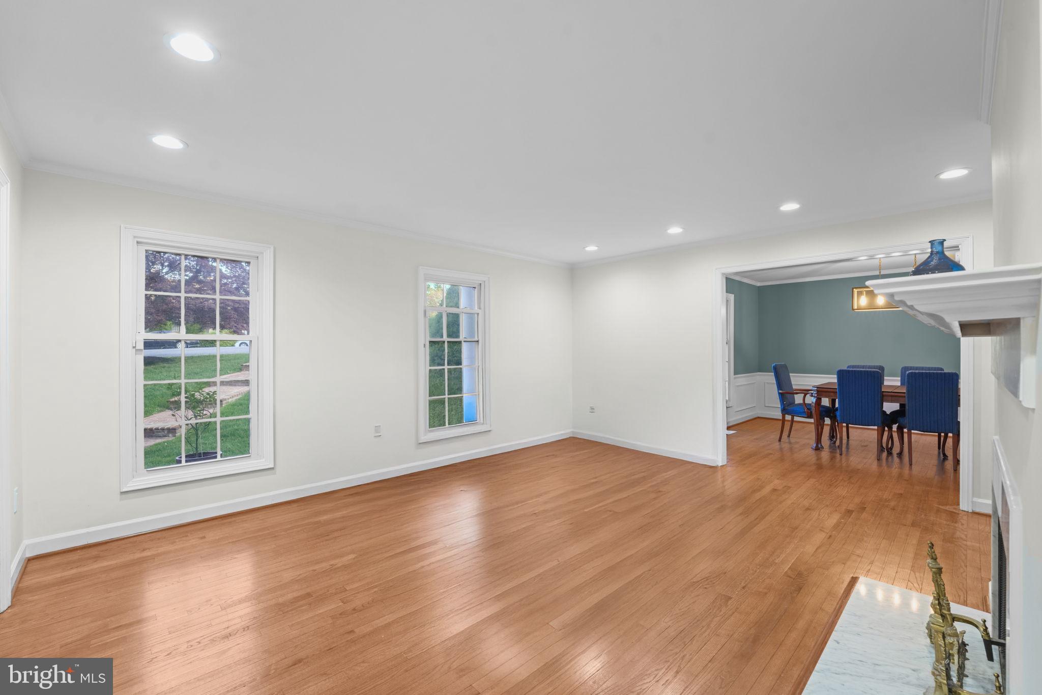 WILLOWRUN - Residential