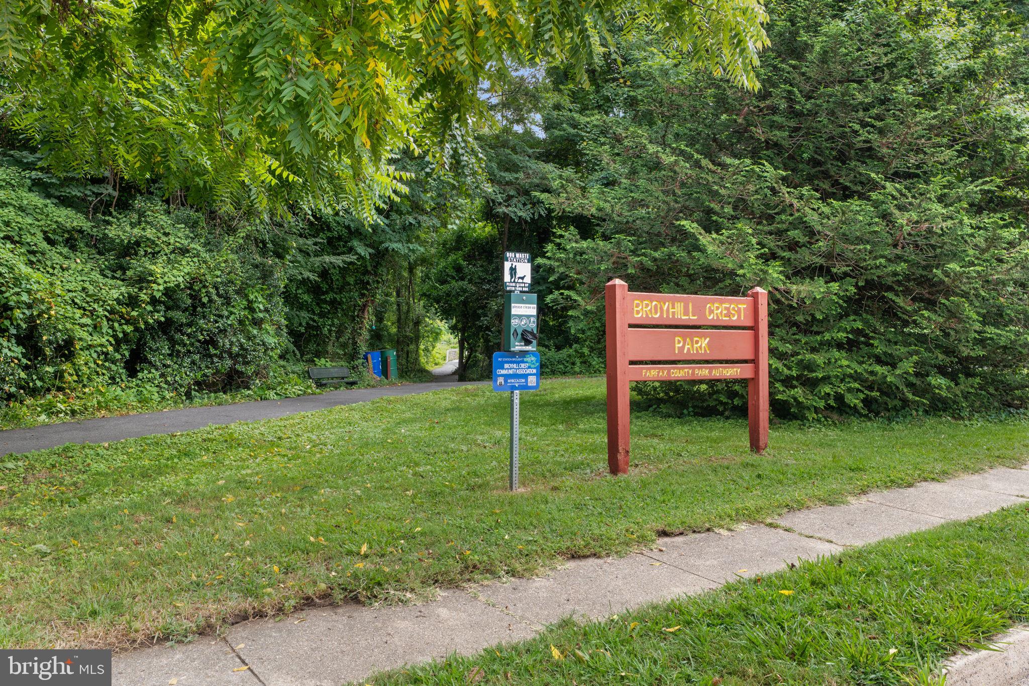 WILLOWRUN - Residential