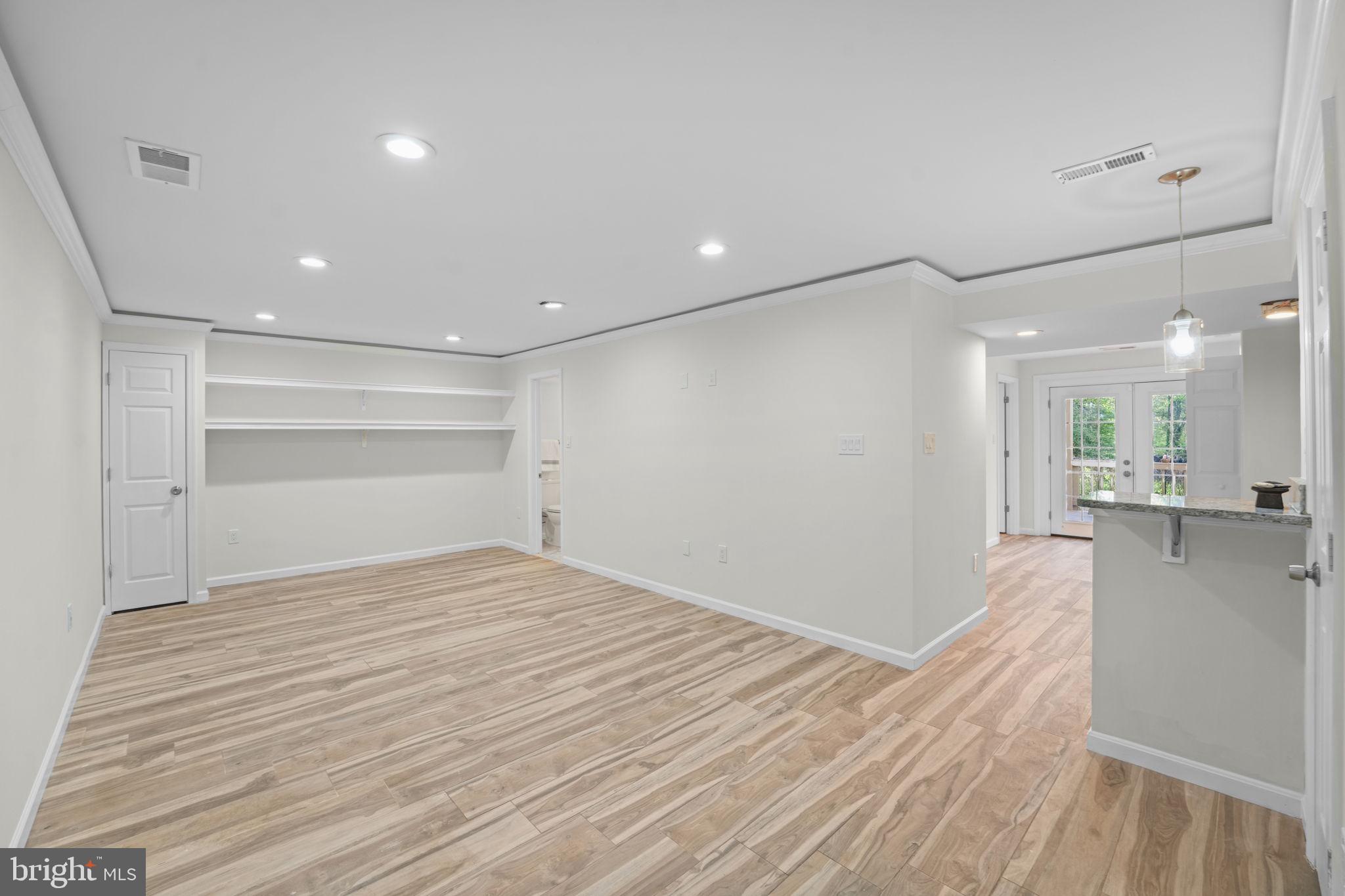 WILLOWRUN - Residential