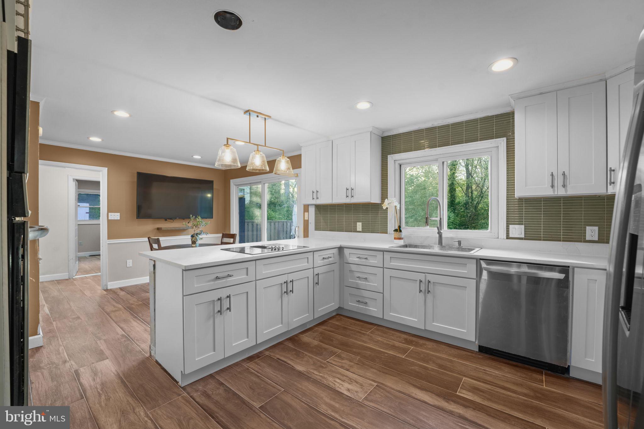 WILLOWRUN - Residential