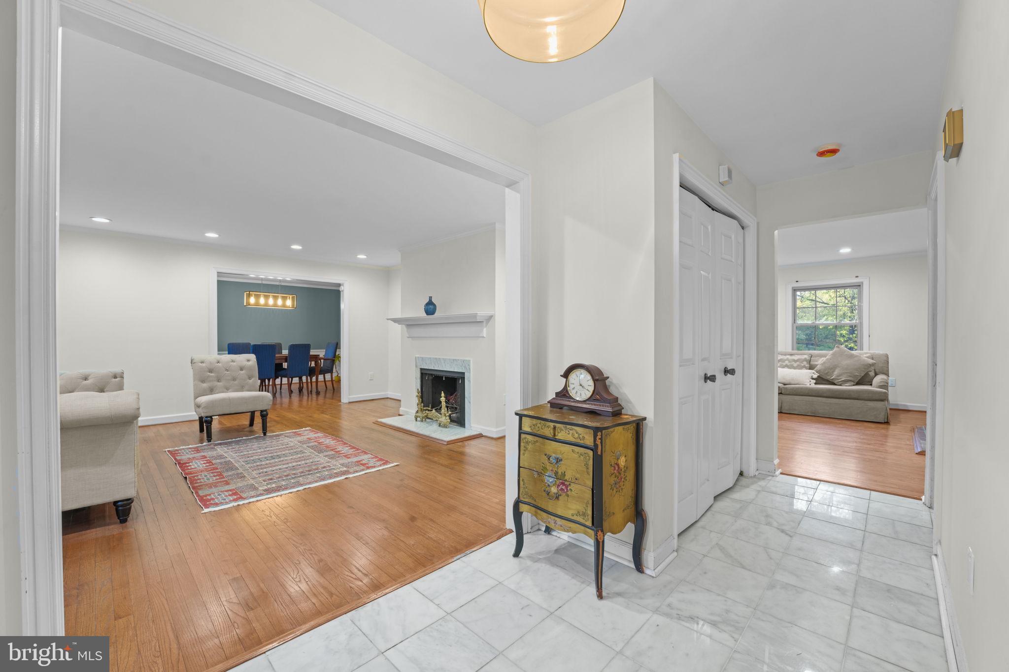 WILLOWRUN - Residential